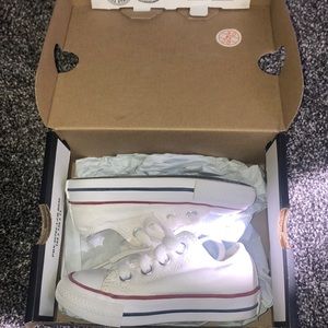 White converse